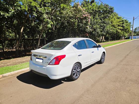 NISSAN VERSA 1.6 16V FLEXSTART UNIQUE 4P XTRONIC